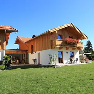Schweizerhaus Garni Gæstehus